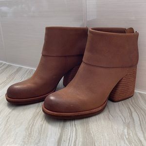 Kork-Ease heeled ankle boots, size 7.5M, never worn